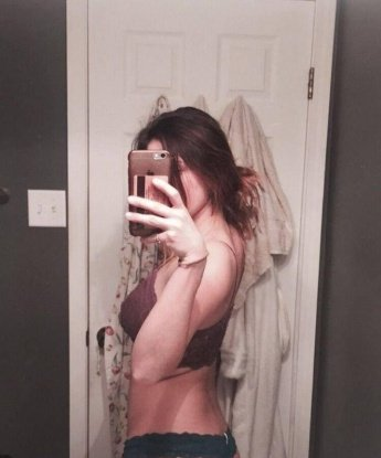 Милана, 23 года